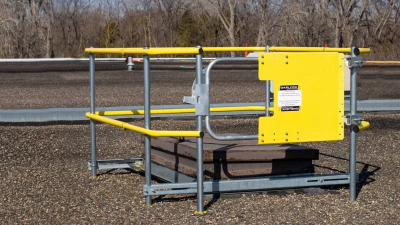 Garlock Roof Hatch Protector Safety System for Confined space Guardrail
