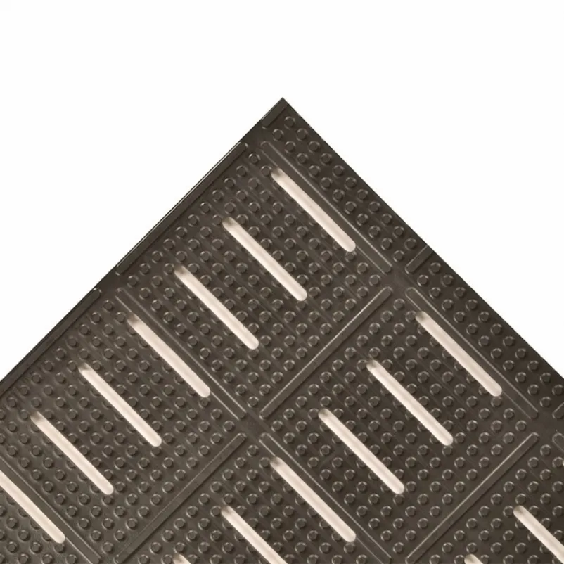 NOTRAX Niru Versa Runner 755 antimicrobial nitrile rubber floor mat 3 x 20 ft