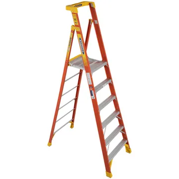 WERNER 12FT Reach Height Fiberglass Podium Ladder 6FT Type IA PD6206