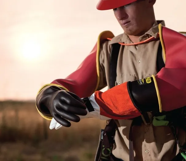 Honeywell Salisbury Class Curved Arm Folded Cuff Rubber Sleeve 24''