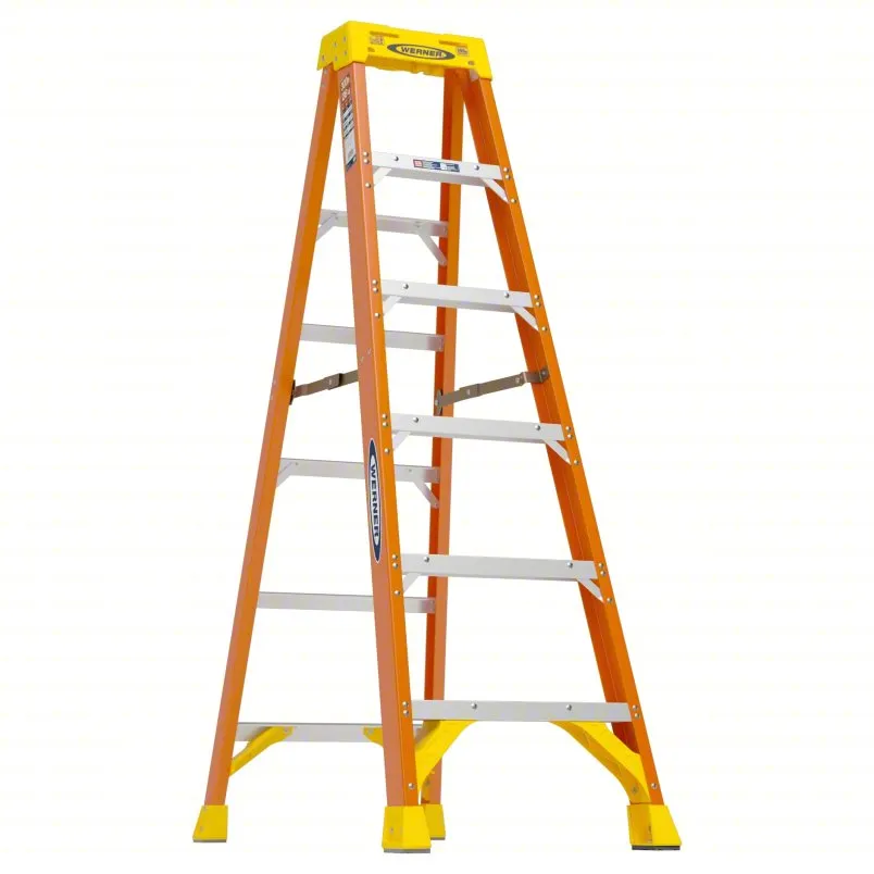 Werner 6 ft fiberglass stepladder 300 lb load capacity 3W141